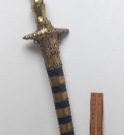 Pedang Batak Ulu Figurine Brass 1022